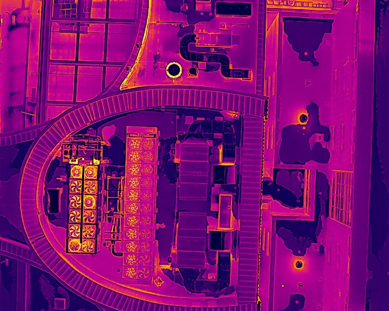 Thermal inspection of a commercial roof and building façade